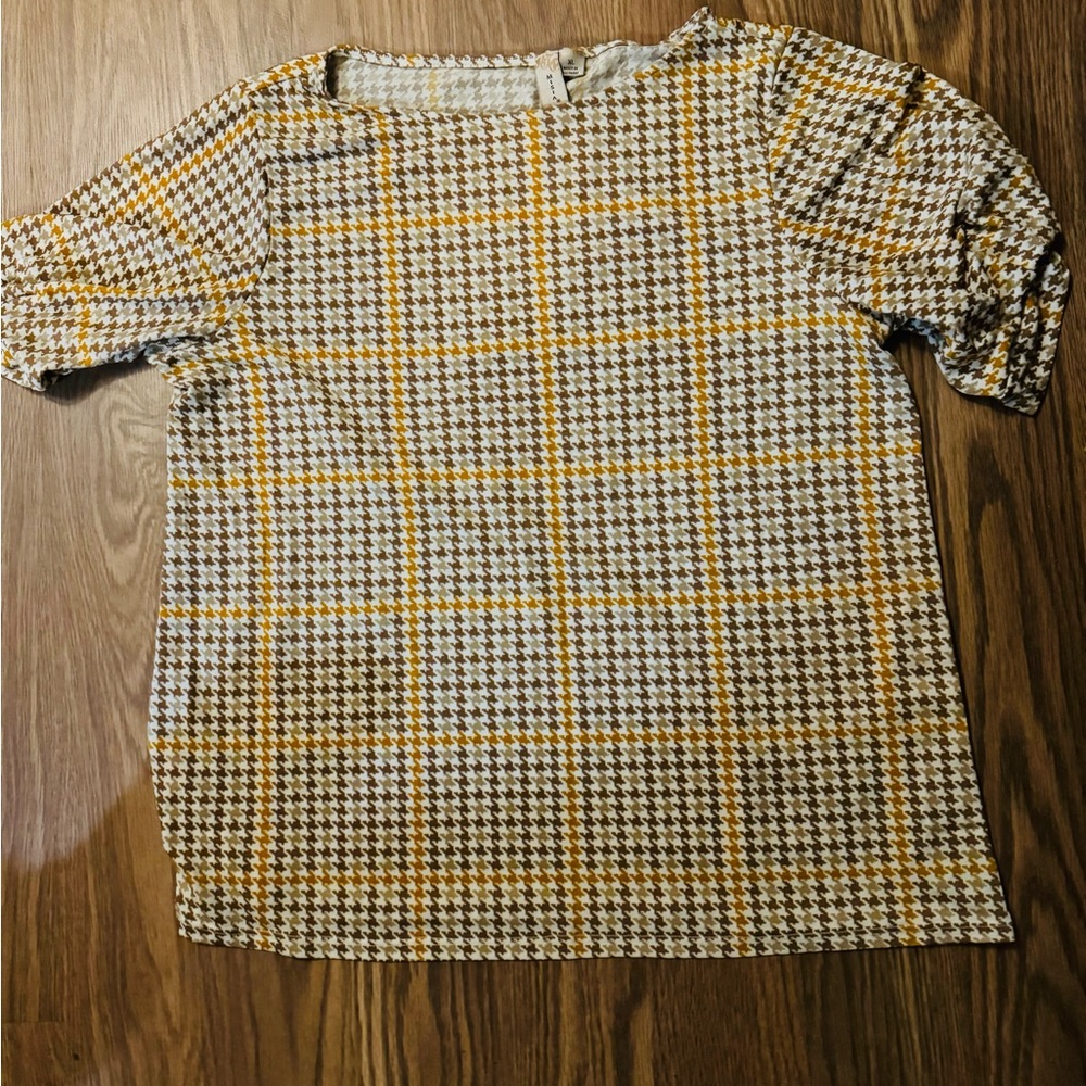 XL-Misia-Brown and Yellow Top